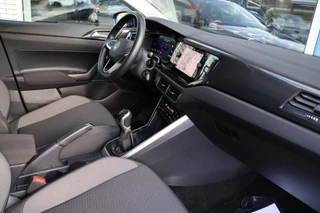 Volkswagen POLO Achteruitrijcamera App-connect Navigatie Parkeersensoren / 15