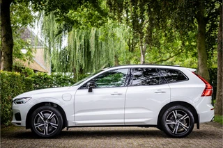 Volvo XC60 2.0 Recharge T8 AWD R-Design  Crystal Parelmoer Harman Kardon Memory Camera / 4