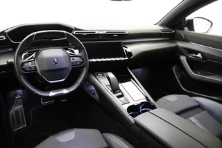 Peugeot 508 SW 1.6 HYbrid GT | Nieuwe tractiebatterij | 225pk | 18" LM Velgen | Camera | Dodehoek Detectie | Full LED | Lane Assist | Navigatie | Afneembare trekhaak / 8