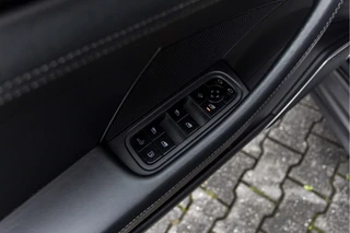 Porsche Panamera Sport Turismo 2.9 4 E-Hybrid  | Sport Chrono | Pano | Bose / 26