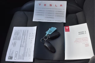 Tesla Model S 75D incl. BTW 334 PK  | 4x4 | NL- AUTO | Autopilot | Panoramadak | Luchtvering | Carplay | Camera | 21' inch | Dodehoek detectie | Voorstoelen verwarmd / 25