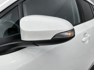 Toyota C-HR 1.8 Hybrid Active AUT  | 1e eigenaar | navigatie | camera | apple carplay | cruise control | 36.000 KM / 12