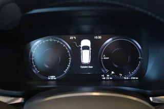 Volvo V60 2.0 T8 Twin Engine AWD Inscription (391PK) ORIG.NL/NW.PR73000/DEALERONDERH. / 22