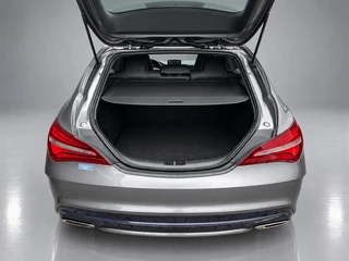 Mercedes-Benz CLA Shooting Brake 180 AMG Edition AUT. | 1e eigenaar | dealer onderh. | navigatie | a. carplay | alcantara interieur / 50