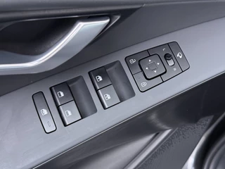 Kia Niro 1.6 GDi PHEV DynamicLine  - Apple Carplay/Android Auto - Adaptieve Cruise Control - Achtruitrijcamera - Naviigatie - Fabrieksgarantie t/m 2032 / 21