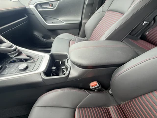Suzuki Across 2.5 Plug-in Hybrid Style  | LED | Leder | Adaptive Cruise | Apple/Android | Stuurverwarming | Voor en achterbank verwarming | Camera / 26