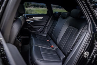 Audi A6 Avant 55 TFSI Quattro Sport  Luchtvering 20" Panorama ACC / 25