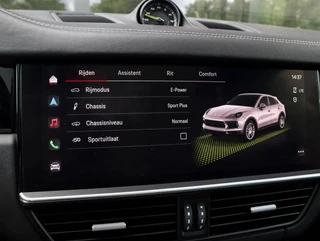 Porsche Cayenne Coupé 3.0 E-Hybrid Pano Achterasbesturing Krijtgrijs Luchtvering Softclose Stoelkoeling SOH 88,7% / 21
