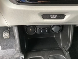Suzuki SWIFT 1.2 Select Smart Hybrid / 16