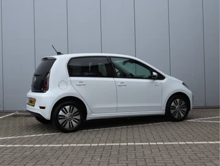 Volkswagen e-up! | SOH 90,7% | Winter Pakket | Camera | Cruise Control / 6