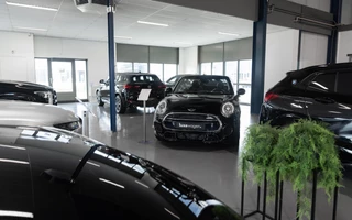 Aston Martin V8 Vantage 4.0 Carbon-ext | Ceramic-brakes | 26dkm / 97