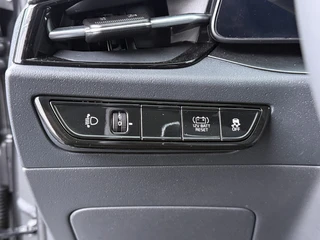 Kia Niro 1.6 GDi Hybrid DynamicLine Automaat  - Adaptive Cruise Control- Navigatie - DAB- Apple Carplay/Android Auto Fabrieksgarantie 26-01-2032 of 150.000 km / 23
