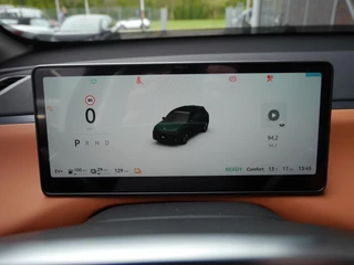 Leapmotor C10 Design REEV 28.4 kWh | Trekhaak | Full options | Stuurverwarming | Stoelverwarming en koeling | Elektrisch verstelbare voorstoelen | Navigatie | Keyless entry & start | 20 inch lichtmetalen velgen | Led verlichting / 19