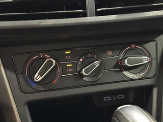 Volkswagen Polo 1.0 TSI Comfortline CRUISE DAB. / 34