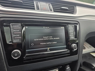 Škoda Rapid Spaceback 1.0 TSI Greentech NAVI TEL PANORAMADAK / 17