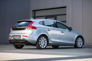 Volvo V40 1.6 T3 Summum 1e Eig|Ori .NL|Leder|Camera|Navi|Trekhaak / 14