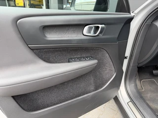 Volvo XC40 Extended Range Plus 82 kWh Camera | ACC | Keyless / 11