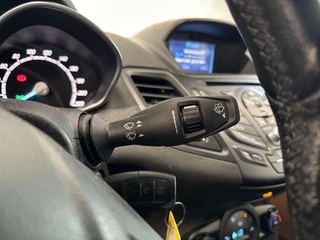 Ford Fiesta 1.0 EcoBoost ST Line MOTOR VERV. | CRUISE | PDC / 31