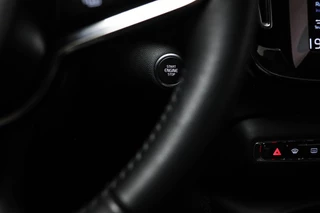 Volvo XC40 2.0 T4 | PANORAMADAK | BLIS | DAB | APPLE | ON CALL | 20" / 36