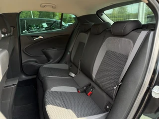 Opel Astra 1.2 Business Edition - NL Auto Cruise Airco Navi Bluetooth / 14