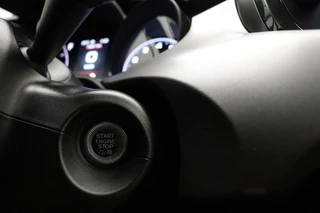 Fiat 500 X 1.5 Hybrid 130pk Sport Cabrio | Navigatie | Achteruitrijcamera | Apple Carplay/Android Auto | Climate control | Cruise control | LED lampen | Parkeersensoren | 18" Lichtmetalen velgen / 30