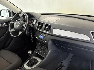 Audi Q3 2.0 TFSI quattro | Dealer onderhouden | Airco | Cruise control / 15