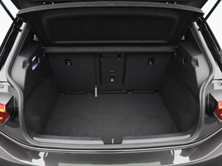 Volkswagen ID.3 Pro Edition 58 kWh 204 Pk | Stoel/Stuur Verwarming | Camera | Adaptive Cruise | Carplay | 18 Inch | 66.010 Km !! / 17