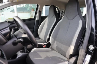 Toyota Aygo 1.0 VVT-i x-play|Camera|Apple carplay/android auto|Airco|Elek. Ramen| / 7