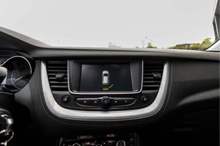 Opel Grandland X 1.2 Turbo Innovation  | Pano | Parkeersens. | Cruise | / 26