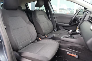 Renault Clio 1.6 E-Tech Hybrid 140 Business Zen|Camera|Automaat|Dealer OH| / 19
