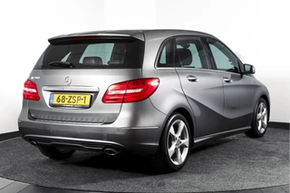 Mercedes-Benz B-Class 200 Ambition 157 PK - Automaat Orig. NL. | Cruise | PDC | NAV | Airco | Wegklapbare Trekhaak | LM 17" | / 2