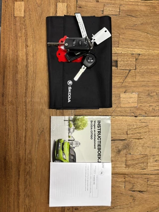 Skoda Citigo 1.0 Greentech Active / NL-auto, Radio, AUX, CD-speler / 26