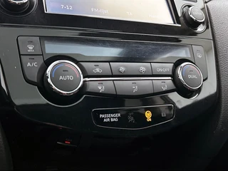 Nissan QASHQAI 1.2 N-Connecta Cruise control | Navigatie | 360° camera | Panoramadak | Parkeersensoren / 30