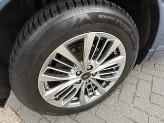 Ford Kuga BWJ 2021 2.5 225 PK PHEV Vignale  FULL LED | LEDER | STOEL+STUUR VERW. | PANODAK | ELEKTR. STOELEN | ELEKTR. ACHTERKLEP | CAMERA | NAVI | CLIMA | CRUISE | CARPLAY + ANDROID | KEYLESS | LMV | PDC / 40