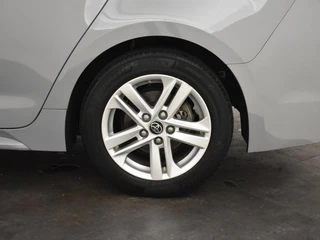 Toyota Corolla Touring Sports 1.8 Hybrid Active | Trekhaak | Stoelverw. | Navigatie / 31