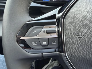 Peugeot e-308 SW Style EV 54 kWh | Demo Auto | Tot 8 jaar Garantie | Tot 420 Km WLTP | Navigatie via Telefoon | Warmtepomp | 18" Lichtmetalen Velgen | Adaptieve Cruise Control met Drive Assist | Full LED Verlichting | Climate Control | DAB Radio | Apple Carplay/Android Auto. / 29