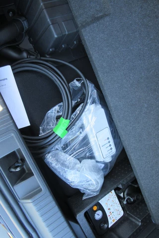 Renault Captur 1.6 E-Tech Plug-in Hybrid 160 R.S. Line Navi, Camera, Stoelverw. / 30
