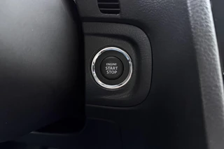 Suzuki Vitara 1.4 Boosterjet Smart Hybrid Style 110pk | Navigatie | Climate Control | Stoelverwarming | Cruise Control Adaptief | Luxe Bekleding | Camera | Dodehoekdetectie / 30