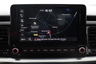 Kia Stonic 1.0 T-GDi MHEV DynamicLine  Navigatie - Achteruitrijcamera - Cruise Control - Apple & Android Carplay - Fabrieksgarantie t/m 14-04-2032 / 45