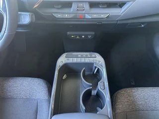 Kia EV5 Air 81.4 kWh | NIEUW TE BESTELLEN | 3000,- INRUILKORTING | Stoel & Stuurverwarming | Rijbereik tot 530km | Wireless auto/carplay | / 21