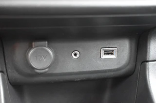 Citroën C3 1.2 PT S&S FEEL EDITION CLIMA / NAVI / APPLE CARPLAY/ ANDROID AUTO / / 23