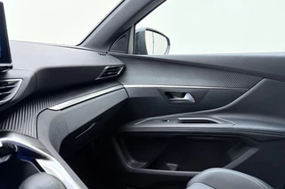 Peugeot 3008 1.2T Allure Pack Business | Navigatie | Achteruitrijcamera | Parkeersensoren | Keyless Entry | LED koplampen | Privacy Glass | Apple Carplay/Android Auto / 29