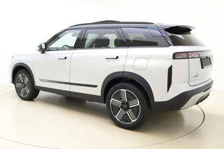 Jaecoo 7 Exclusive | RIJKLAAR INCLUSIEF €2.500,- REGISTRATIEVOORDEEL | Glazen schuif-/ kanteldak | 7 jaar garantie tot 150.000 km | 360 3D Camera | Lederen bekleding | Stoelventilatie & verwarming | Elektrische achterklep | Apple Carplay/Android auto / 5