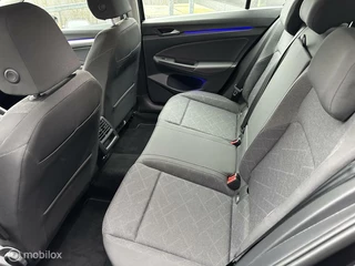 Volkswagen Golf Variant 1.0 TSI Life / 14
