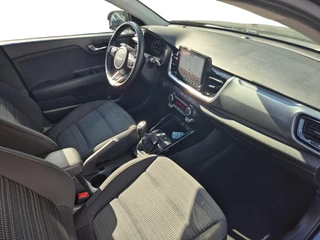 Kia Stonic 1.0 T-GDi MHEV DynamicPlusLine | Airco | Navi | Camera | LM Velgen | Privacy Glass | / 22