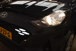 Hyundai i10 1.0i Automaat Comfort Smart Navi | Camera / 31