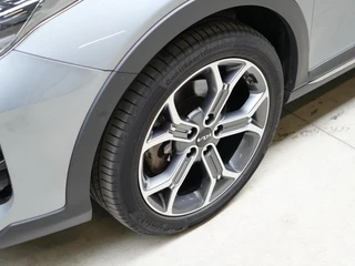 Kia XCeed 1.6 GDi PHEV DynamicPlusLine ✅Stoel&Stuurverw.✅Memoryseat✅Dodehoek✅Navi✅Elect Achterklep✅Adapt Cruise✅ / 18