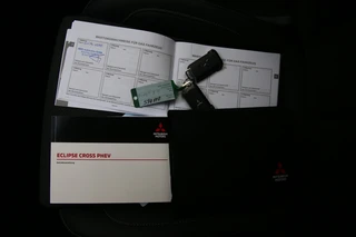 Mitsubishi Eclipse Cross 2.4 PHEV Executive / 34