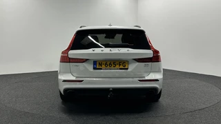 Volvo V60 2.0 B3 Momentum Advantage TREKHAAK CARPLAY NAVI ADAPTIEF CRUISE CAMERA. / 8