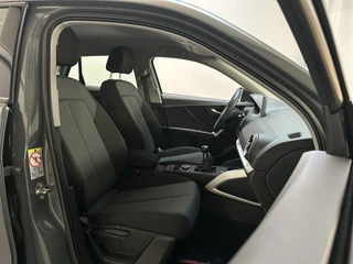 Audi Q2 30 TFSI Pro Line Navigatie App-Connect DAB+ / 8